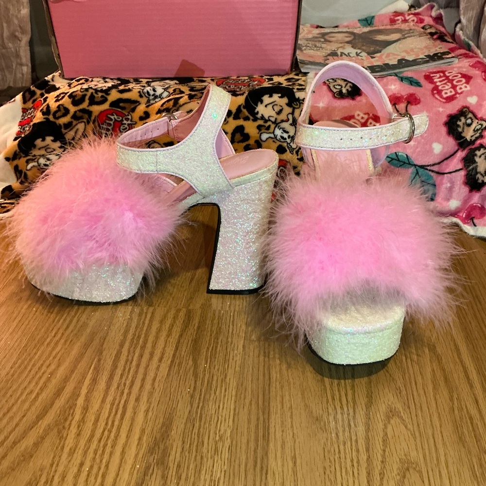 Sugar Thrillz Iridescent Glitter Platforms Malibu - Picture 2 of 12